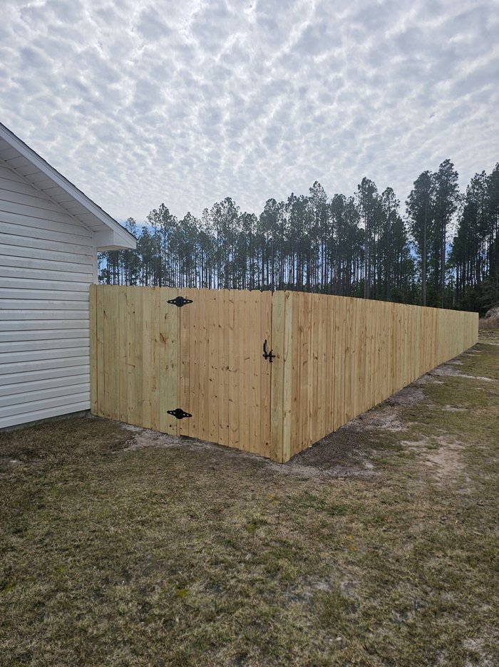 Fencing and outdoor project gallery photo